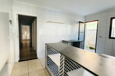 Casa à venda com 2 quartos em Vila Rosália, Guarulhos, SP