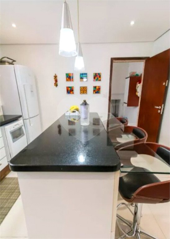 Sobrado à venda com 3 quartos, sendo 1 suíte,  em Jardim Aeroporto, São Paulo, SP