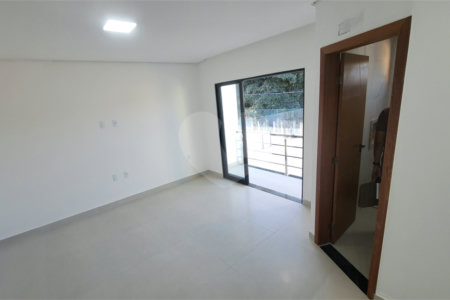 Duplex à venda com 3 quartos, sendo 1 suíte, em Tabapiri, Porto Seguro, BA