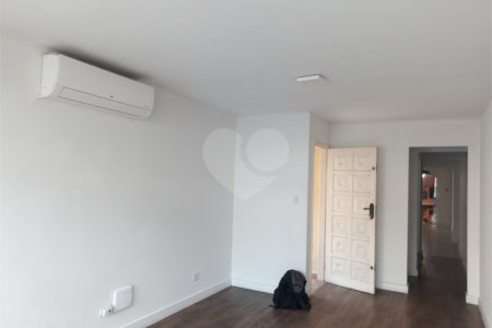 Sobrado à venda com 3 quartos, sendo 1 suíte, em Jardim Japão, São Paulo, SP
