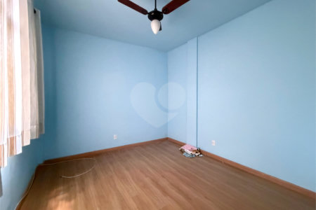 Apartamento à venda com 2 quartos, sendo 1 suíte,  em Tijuca, Rio de Janeiro, RJ