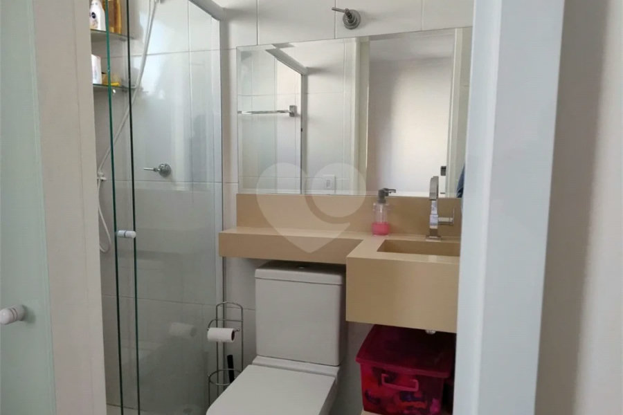 Vende-se Sobrado com 2 Suítes em Condomínio Fechado – Vila Ré