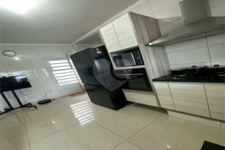 Casa térrea 2 quartos 1 suíte e piscina. Jardim Embaré
