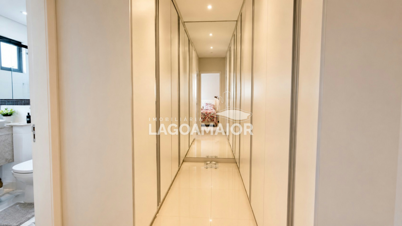 Casa à venda com 3 quartos, sendo 1 suíte,  no condomínio Portal Das Àguas, Três Lagoas - MS