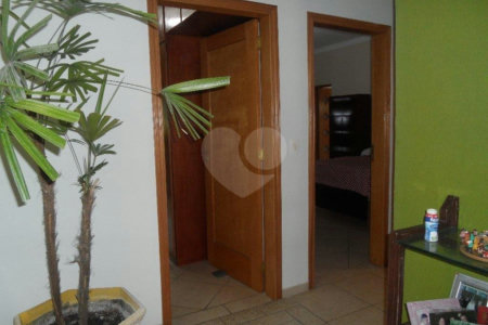 Sobrado à venda com 4 quartos, sendo 3 suítes, em Jardim São Paulo(zona Norte), São Paulo, SP