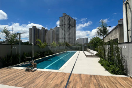 Apartamento à venda com 3 quartos, sendo 1 suíte, no Centro, São Bernardo do Campo, SP