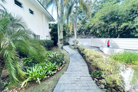Casa à venda com 8 quartos, sendo 7 suítes, em Barra da Tijuca, Rio de Janeiro, RJ