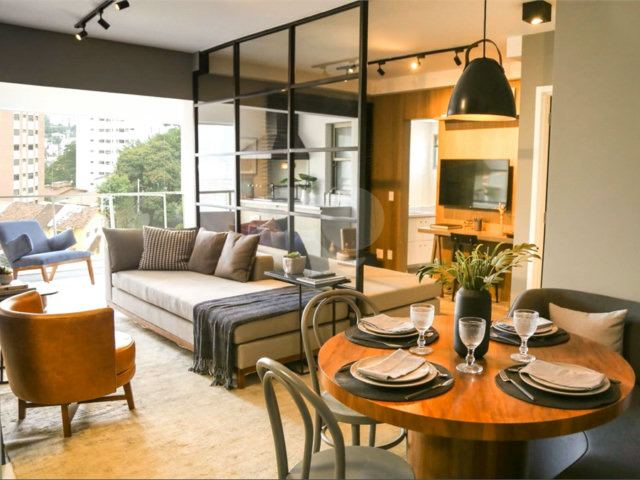 Apartamento à venda com 2 suítes em Vila Madalena, São Paulo, SP