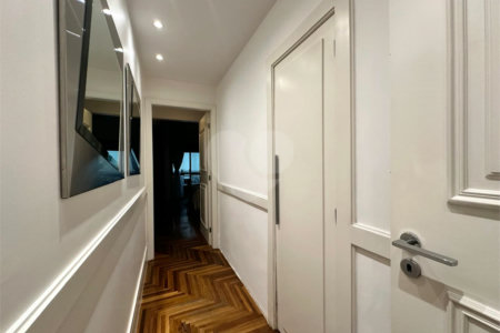 Apartamento à venda com 4 quartos, sendo 3 suítes,  em Vila Andrade, São Paulo, SP