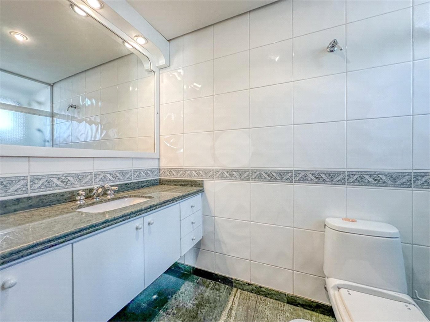 Apartamento à venda com 3 suítes em Vila Santo Estevão, São Paulo, SP