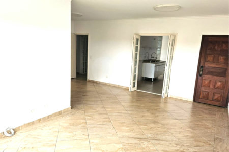 Apartamento para alugar com 3 quartos, sendo 1 suíte, em Alto da Boa Vista, São Paulo, SP
