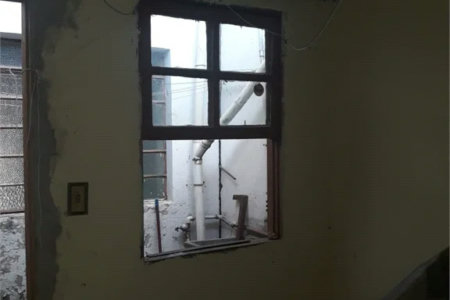 Casa à venda com 2 quartos em Lapa de Baixo, São Paulo, SP