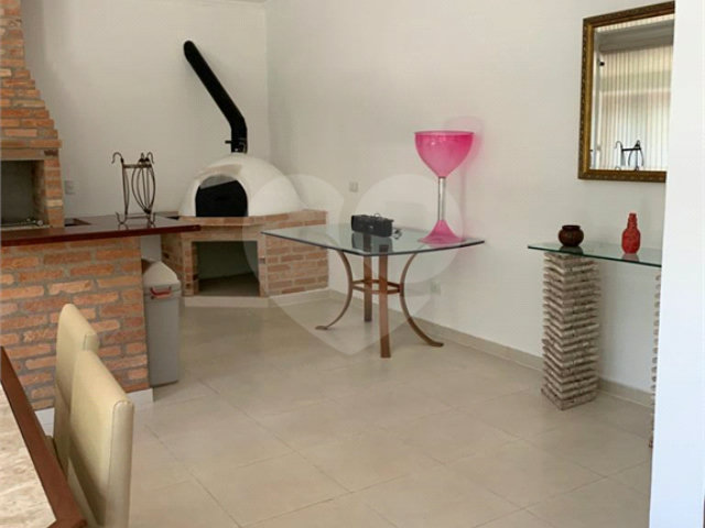 Casa à venda com 3 suítes no condomínio Parque Imperial da Cantareira, Mairiporã - SP