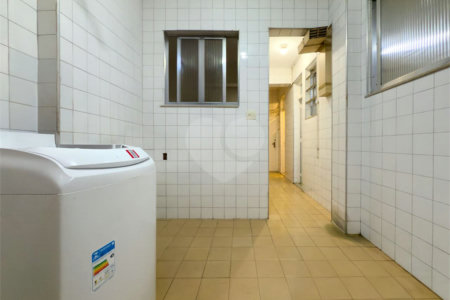 Apartamento à venda com 3 quartos, sendo 1 suíte,  em Copacabana, Rio de Janeiro, RJ