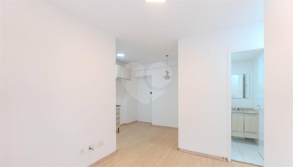 Apartamento à venda com 2 quartos, sendo 1 suíte,  em Bela Vista, São Paulo, SP