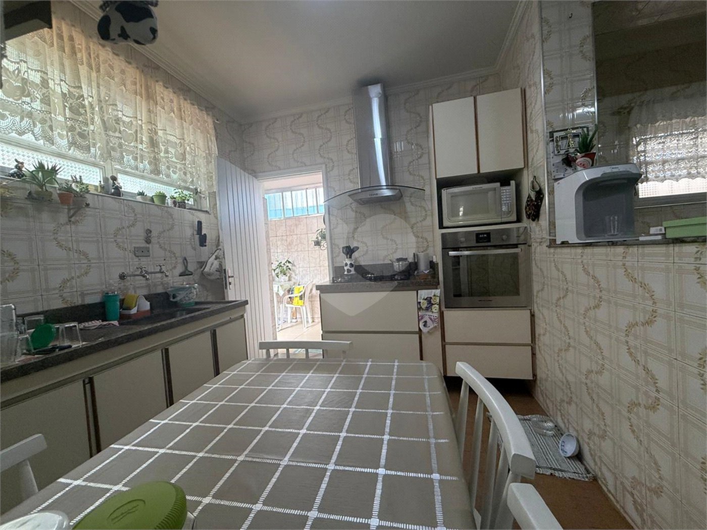 Casa à venda ou para alugar com 4 quartos, sendo 2 suítes, em Vila Mazzei, São Paulo, SP