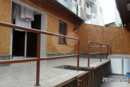 Casa Térrea à venda com 3 quartos, sendo 1 suíte,  em Jardim Franca, São Paulo, SP