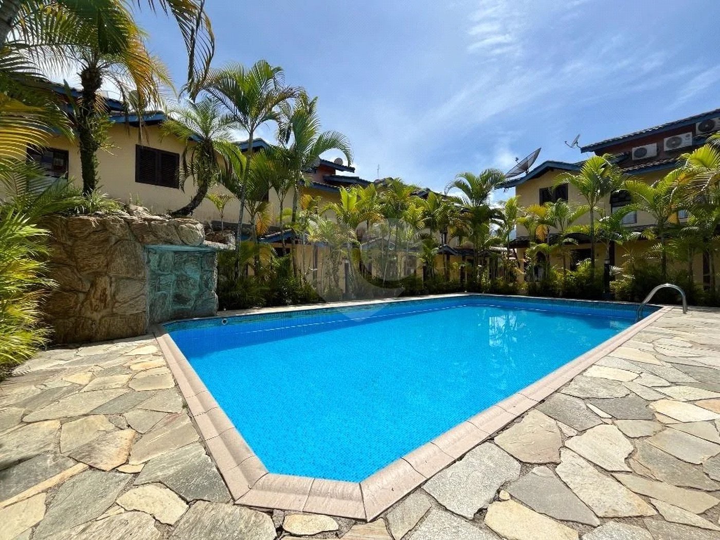 Casa à venda com 2 quartos em Morada da Praia, Bertioga, SP