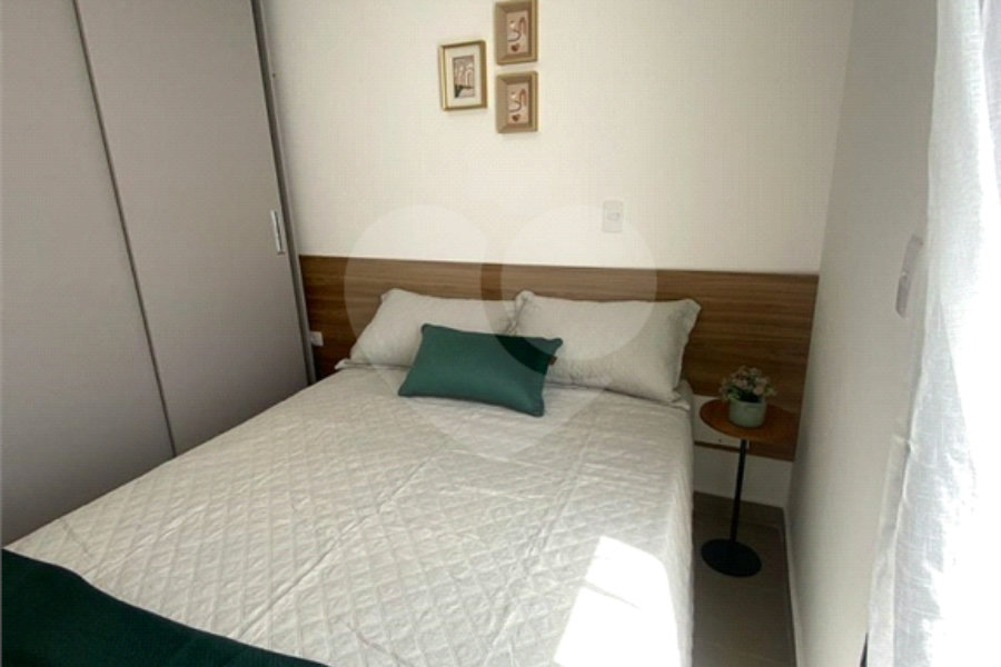 Casa à venda com 2 quartos no condomínio Vila Davos 2, São Paulo - SP