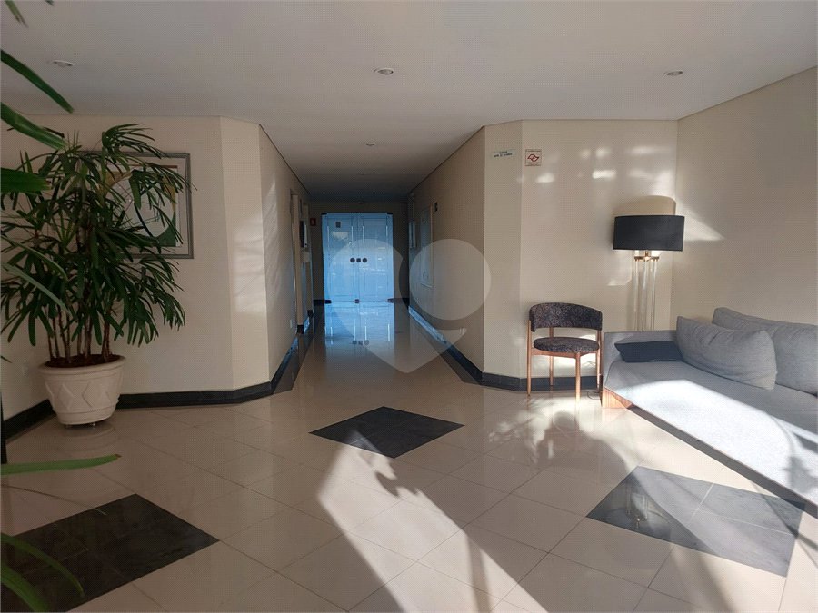 Apartamento à venda com 3 quartos, sendo 1 suíte, em Lapa, São Paulo, SP
