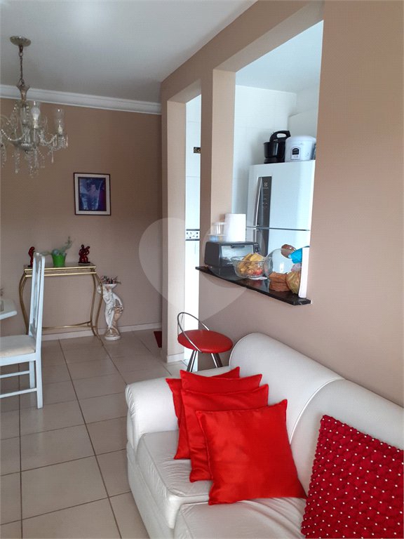 Apartamento à venda com 3 quartos, sendo 1 suíte,  em Vila Mogilar, Mogi das Cruzes, SP