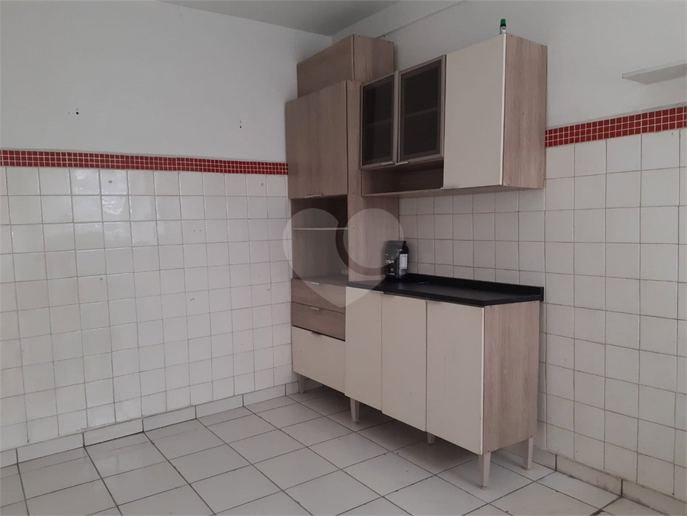 Apartamento de 87m² localizado na avenida principal do bairro de Santana, uma das regiões mais valorizadas da Zona Norte!