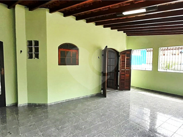 Sobrado à venda com 4 quartos, sendo 2 suítes,  em Vila Maria, São Paulo, SP