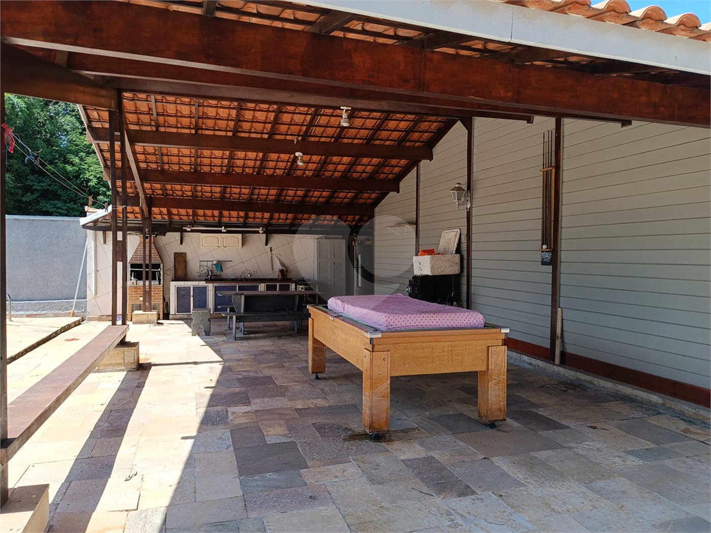 Casa à venda com 5 quartos, sendo 3 suítes, em Jardim Villaça, São Roque, SP