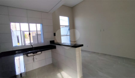 Casa à venda com 2 quartos, sendo 1 suíte, em Parque São Bento, Sorocaba, SP
