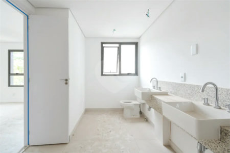 Apartamento à venda com 4 suítes em Perdizes, São Paulo, SP