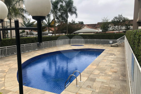 Apartamento à venda com 3 quartos, sendo 1 suíte,  em Jardim Amaralina, São Paulo, SP