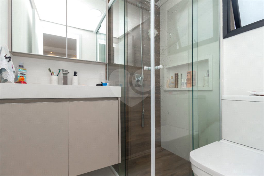Casa à venda com 2 quartos, sendo 1 suíte, no condomínio Vloft, São Paulo - SP
