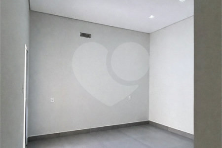 Casa à venda com 3 quartos, sendo 1 suíte, em Jardim Santa Cecília, Ribeirão Preto, SP