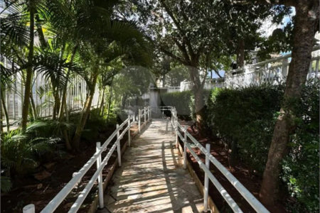 Apartamento à venda com 2 quartos, sendo 1 suíte,  em Vila Andrade, São Paulo, SP