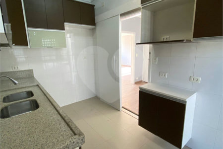 Apartamento à venda com 3 quartos em Vila Mariana, São Paulo, SP