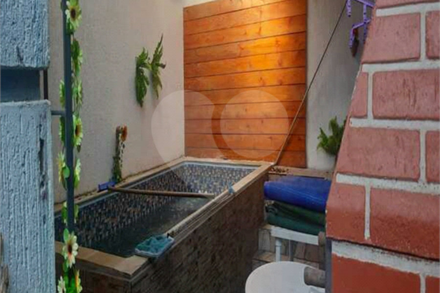 Sobrado à venda com 3 quartos, sendo 1 suíte, em Jardim Virginia Bianca, São Paulo, SP