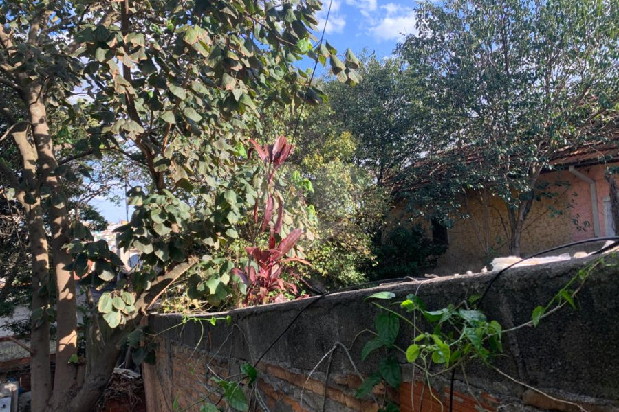 Terreno à venda com 2 quartos em Vila Nivi, São Paulo, SP
