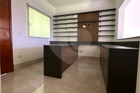 Casa à venda com 3 quartos, sendo 1 suíte,  no condomínio Horto Florestal Villagio, Sorocaba - SP