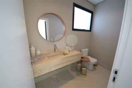 Casa à venda com 4 suítes no condomínio Villa dos Pinheiros, Indaiatuba - SP