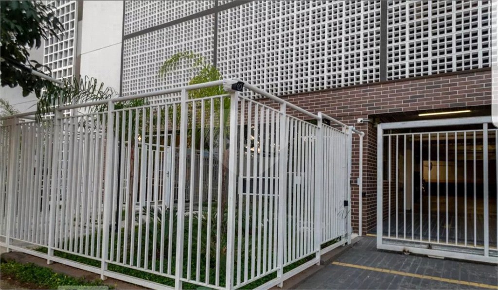Apartamento à venda com 2 quartos, sendo 1 suíte, em Água Branca, São Paulo, SP