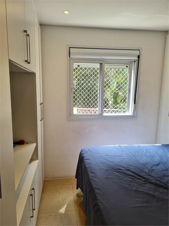 Apartamento à venda com 3 quartos, sendo 1 suíte,  em Vila Andrade, São Paulo, SP