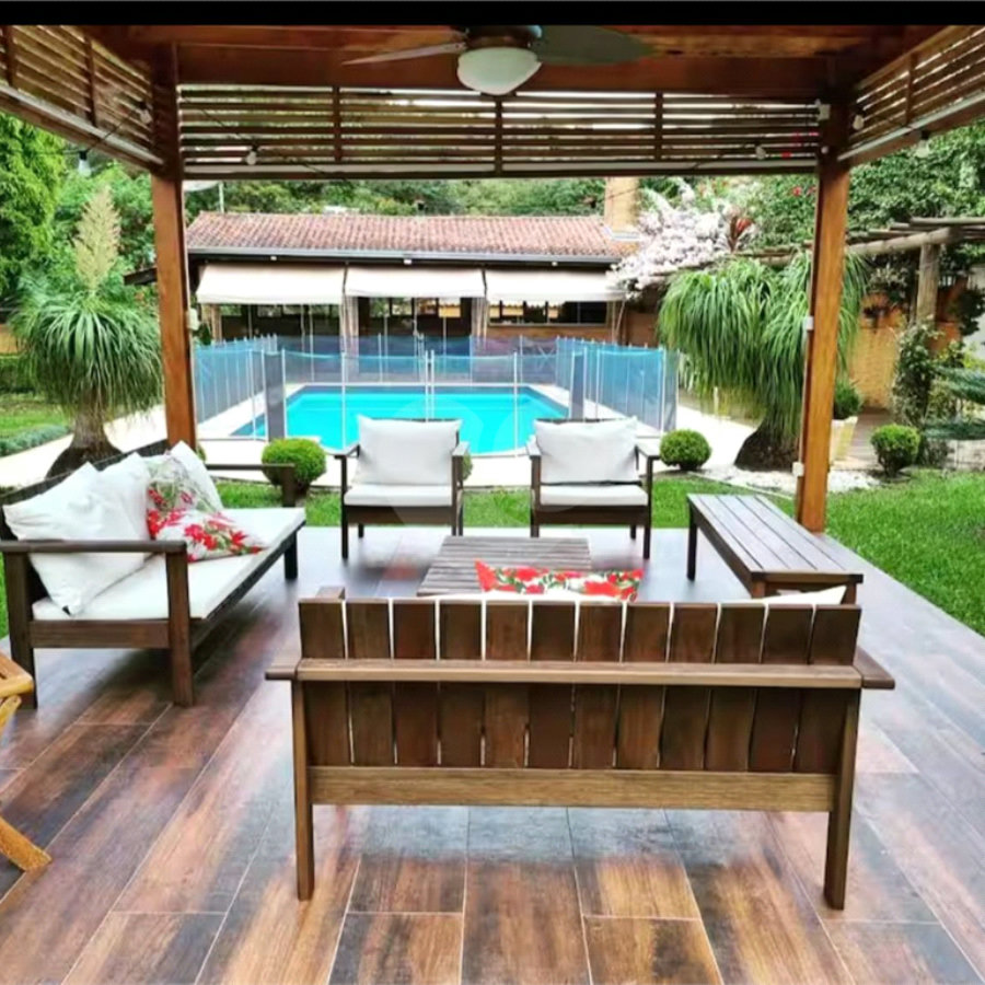 Casa à venda ou para alugar com 5 quartos, sendo 3 suítes, em Nova Gardênia, Atibaia, SP