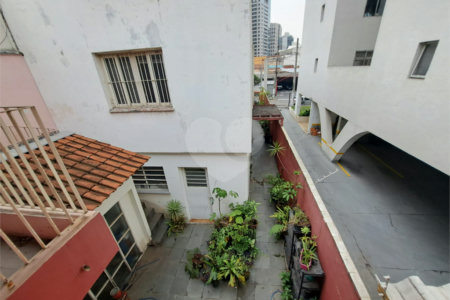 Sobrado à venda ou para alugar com 12 quartos em Vila Nova Conceição, São Paulo, SP