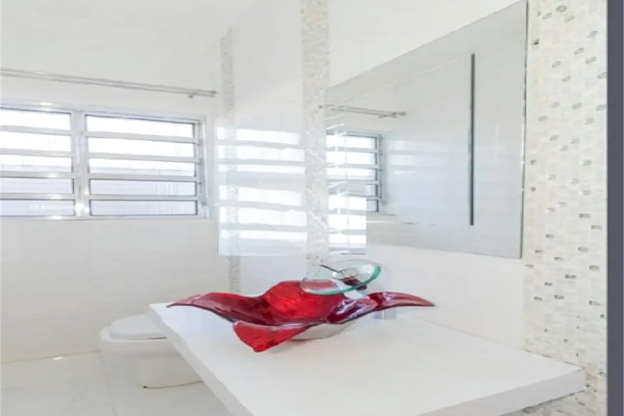Casa à venda com 3 quartos, sendo 1 suíte, em Vila Maria, São Paulo, SP