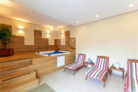 Apartamento à venda com 2 quartos, sendo 1 suíte, em Praça da Bandeira, Rio de Janeiro, RJ