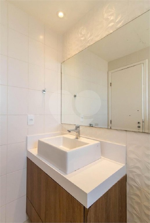 Apartamento à venda com 3 quartos, sendo 1 suíte, em Jardim Zaira, Guarulhos, SP