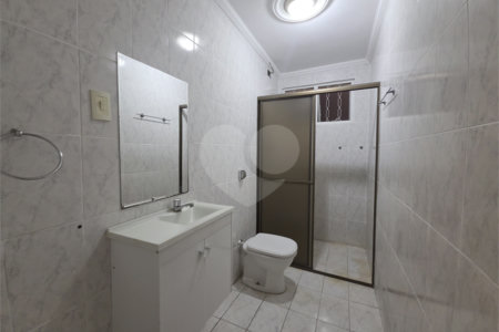 Casa à venda com 3 quartos, sendo 1 suíte, no condomínio Parque das Árvores, Sorocaba - SP