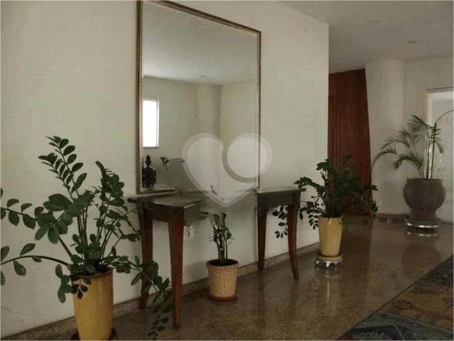 Apartamento à venda com 2 quartos, sendo 1 suíte, em Pinheiros, São Paulo, SP