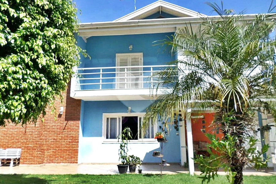 Casa à venda com 6 quartos, sendo 5 suítes,  no condomínio Conjunto Residencial Itaguaçu, São Paulo - SP