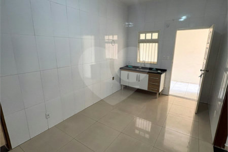 Casa Térrea à venda com 2 quartos em Jardim América, Poá, SP